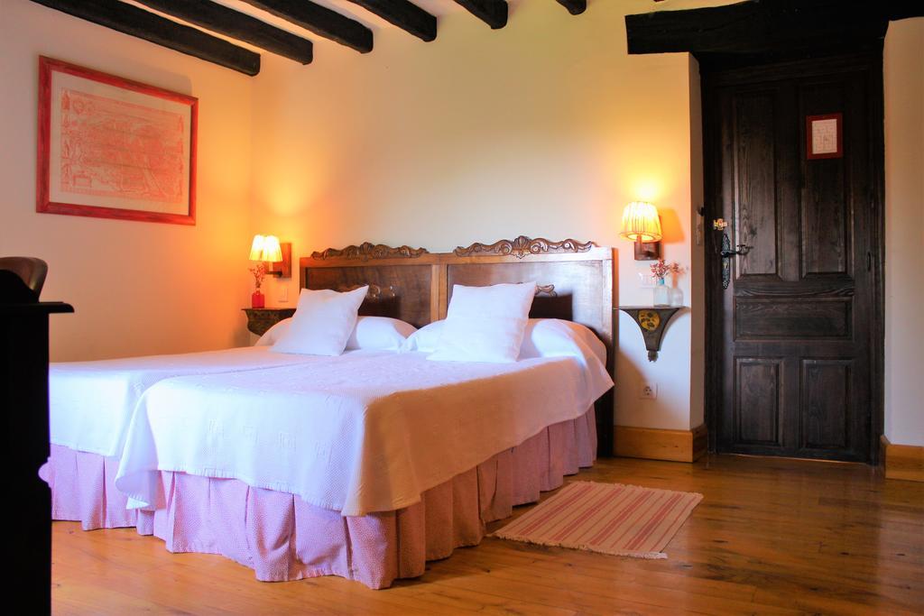Hotel La Casona De Suesa Pokoj fotografie